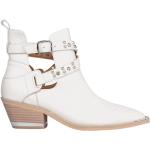 Vita Ankle-boots med nitar från Alma en Pena på rea med Klackhöjd till 3cm i Läder för Damer 