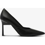 Svarta Spetsiga pumps från Calvin Klein i storlek 40 med Stilettklack med Klackhöjd 7cm till 9cm i Läder för Damer 
