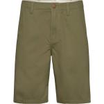 Gröna Chino shorts från Wrangler 