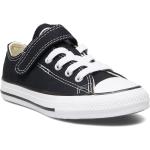 Svarta Låga sneakers från Converse Chuck Taylor i storlek 27 