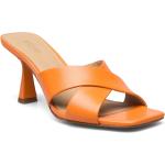 Orange Slip in-sandaler från Michael Kors i storlek 37 
