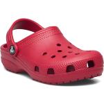 Röda Skor från Crocs Classic 