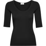 Svarta Kortärmade Kortärmade T-shirts från Filippa K i Storlek XS med U-ringning 