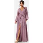 Lavendelfärgade Långärmade V-ringade klänningar från Goddiva i Storlek L med V-ringning i Chiffong för Damer 