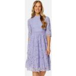 Vadlånga Lavendelfärgade Spetsklänningar från Happy Holly i Storlek L i Spets för Damer 