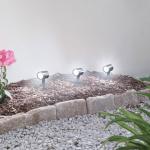 Vita Trädgårdsspotlights på rea i Plast 
