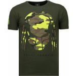 Gröna Predator Kortärmade T-shirts med glitter från Local Fanatic på rea i Storlek XL i Bomull för Herrar 
