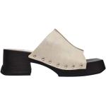 Blommiga Beige Slip in-sandaler med nitar i Läder för Damer 