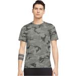 Camouflage-mönstrade Gråa Kortärmade Kortärmade T-shirts från Nike Dri-Fit på rea i Storlek XS i Polyester för Herrar 