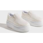 Vita Platå sneakers från Nelly Shoes på rea i storlek 36 med Slip-on i Gummi för Damer 