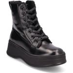 Svarta Ankle-boots från Calvin Klein i storlek 37 