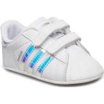 Vita Lära-gå skor från adidas Originals Superstar i storlek 19 för Bebisar 