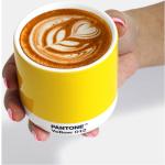 Gula Kaffekoppar från Pantone 