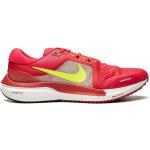 Röda Låga sneakers från Nike Zoom Vomero med Snörning med rundad tå i Mesh för Flickor 